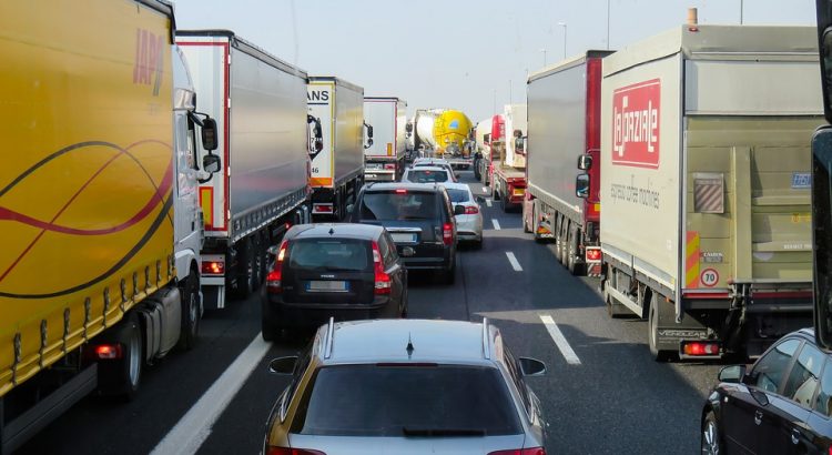 Comment agir dans les embouteillages.