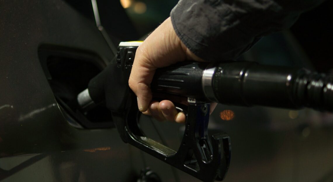 Lien entre pneus et consommation de carburant