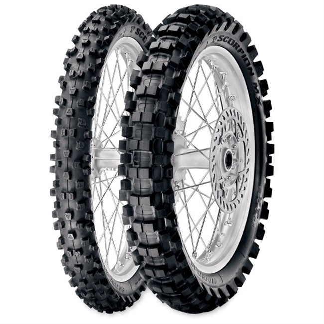 Pneu PIRELLI SC.MX MID SOFT 32FR 90/100R16 51 M